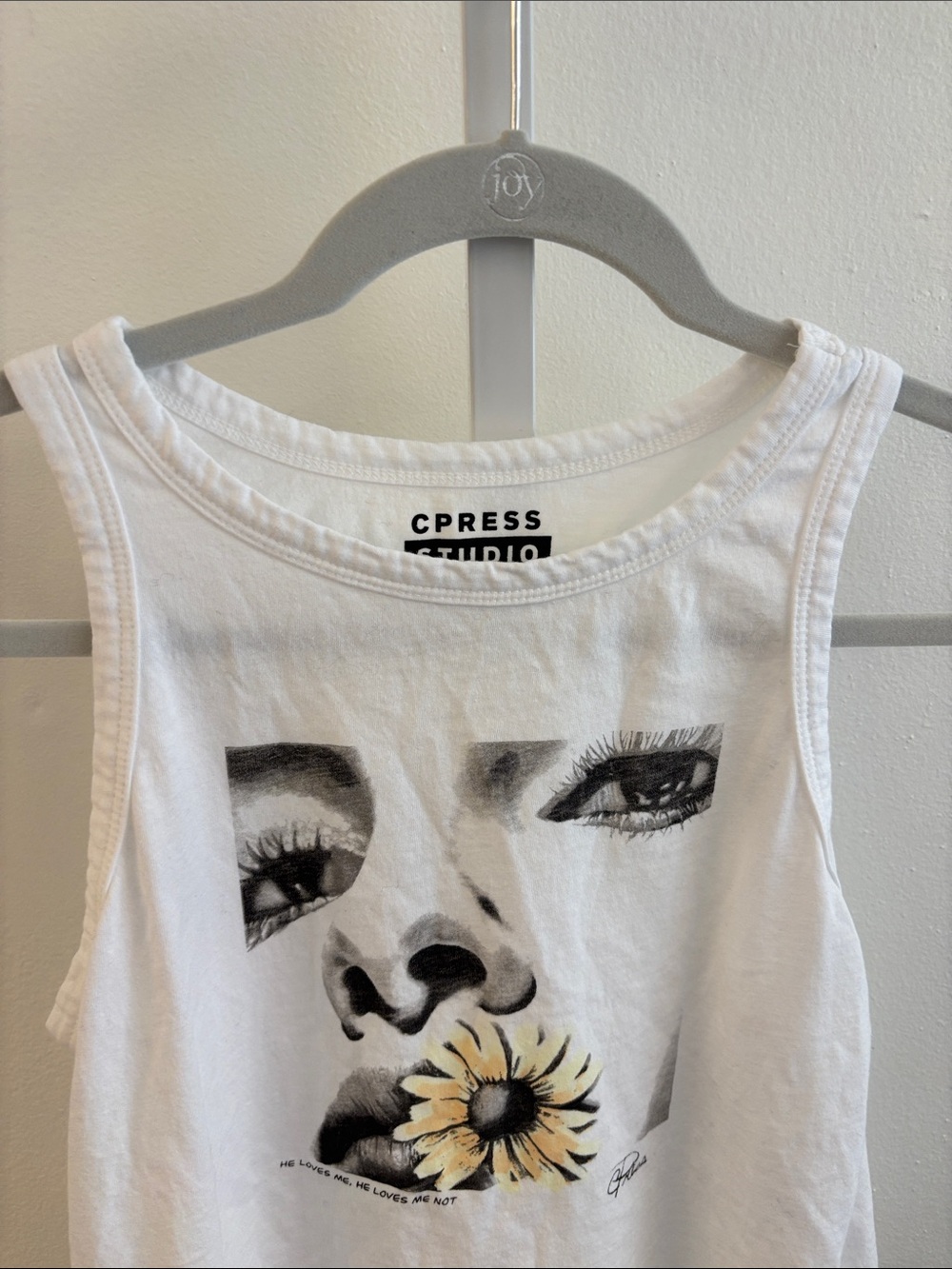 CPress Studio “He Loves Me He Loves Me Not” Brody Tank White Graphic Top LARGE - Picture 3 of 8